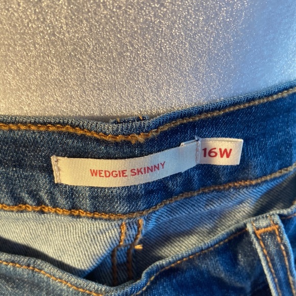NWT womens 16 skinny wedgie jeans - Picture 8 of 9